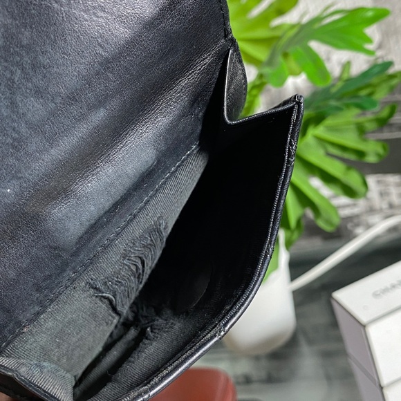 Authentic CHANEL CC Quilted Leather Wallet - Picture 10 of 16